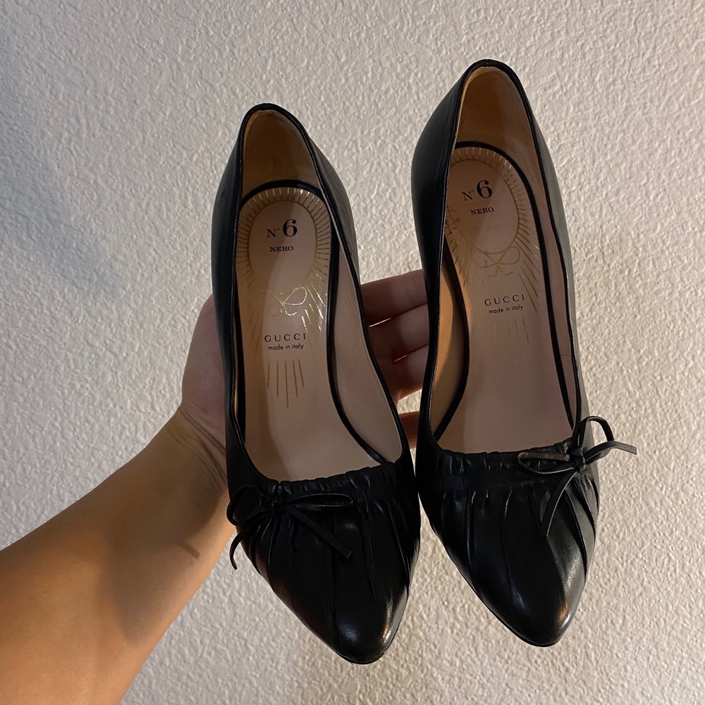 Gucci Black Leather Heels with Bow